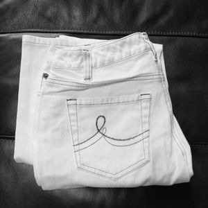 $5 ⭐️Ann Taylor LOFT White Curvy Boot Summer Jeans Size 2